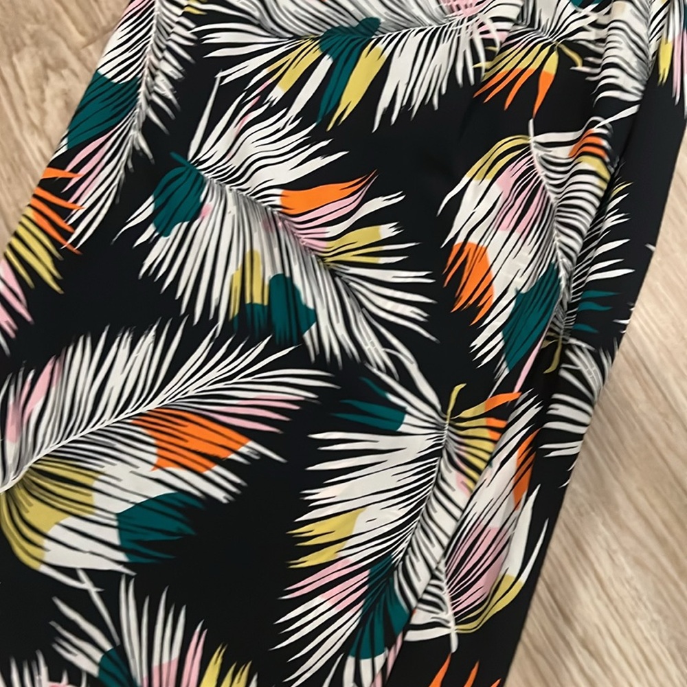 Colorful Dress - Picture 2 of 6